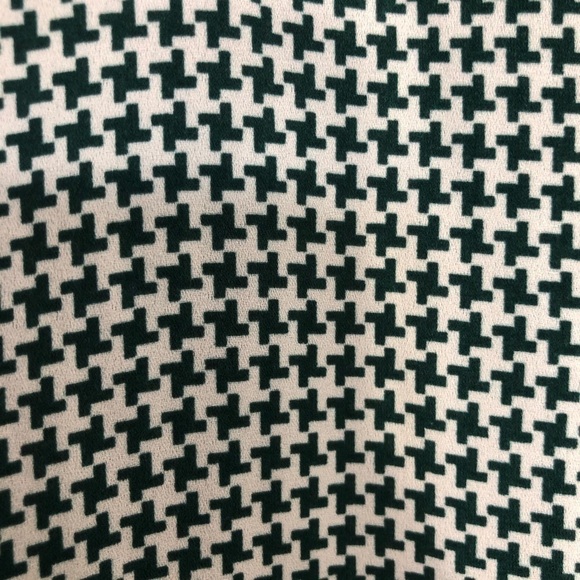 NWOT Talbots Hound's-tooth Design Green/White Blouse Medium - Picture 4 of 7